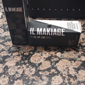 IL foundation and primer